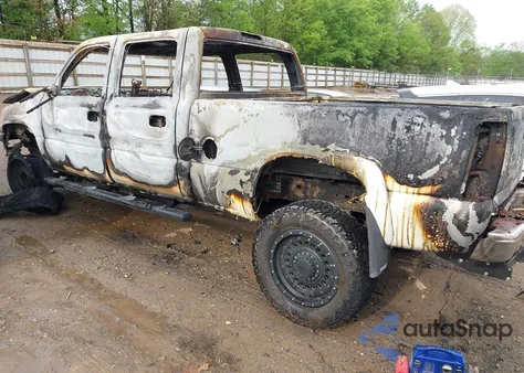 2006 GMC Sierra 2500Hd Slt from USA, damaged, VIN 1GTHK23DX6F213972